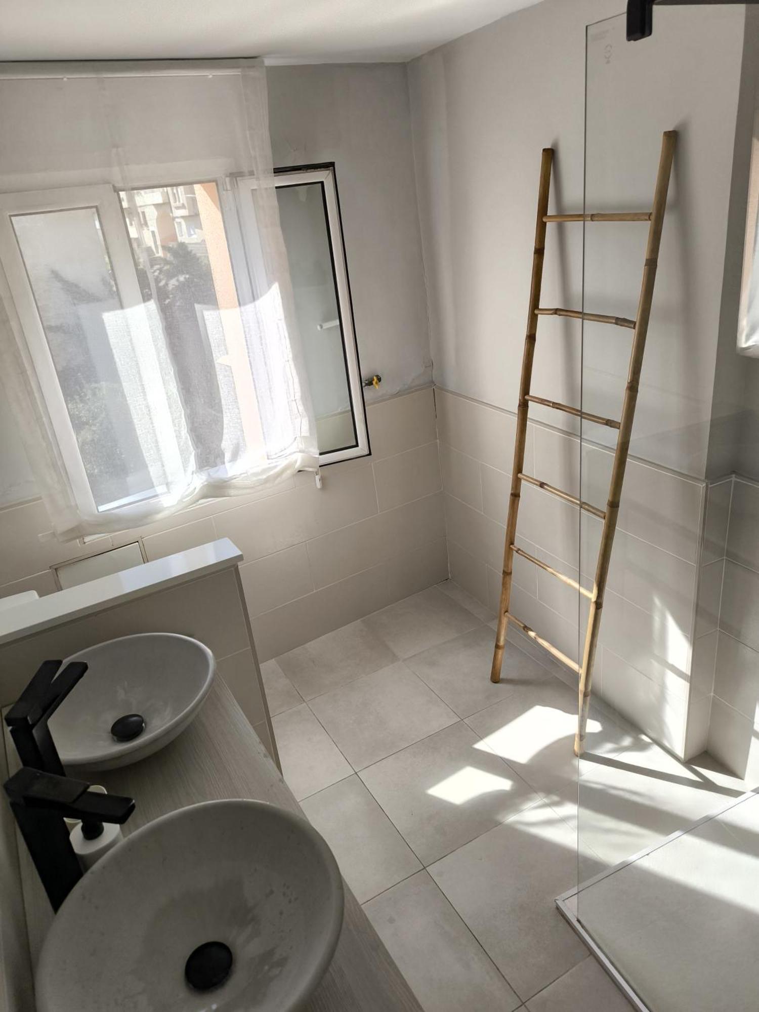 Luminoso Apartamento En El Centro Σανταντέρ Εξωτερικό φωτογραφία