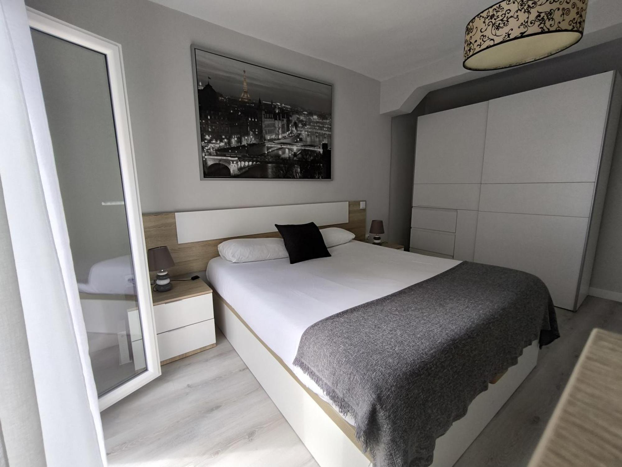 Luminoso Apartamento En El Centro Σανταντέρ Εξωτερικό φωτογραφία